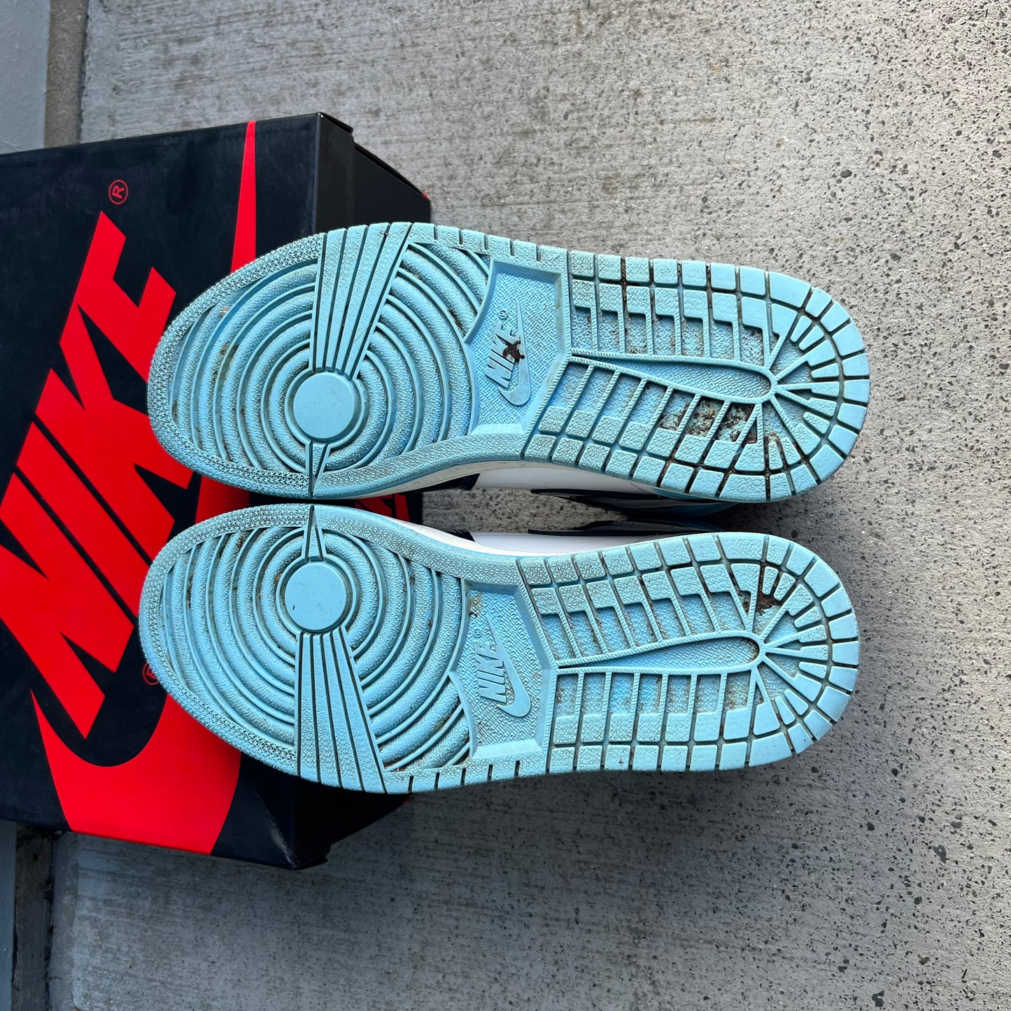 JORDAN 1 HIGH "BLUE CHILL" - PRELOVED PAIR (WOMENS US9)